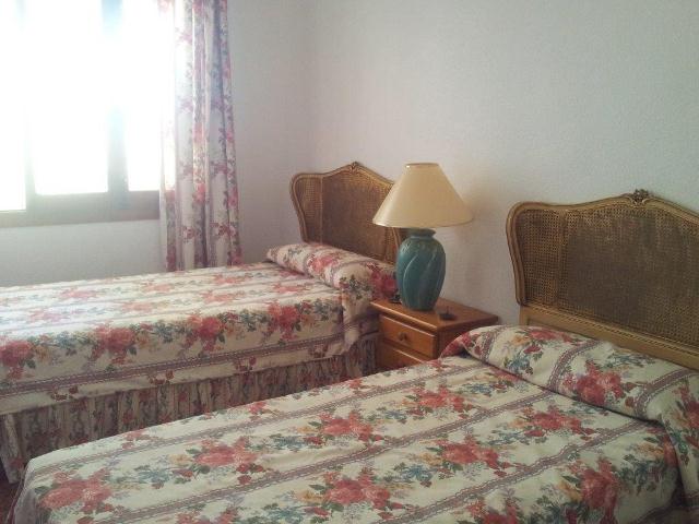 Villa en venta en Campoamor (Alicante)