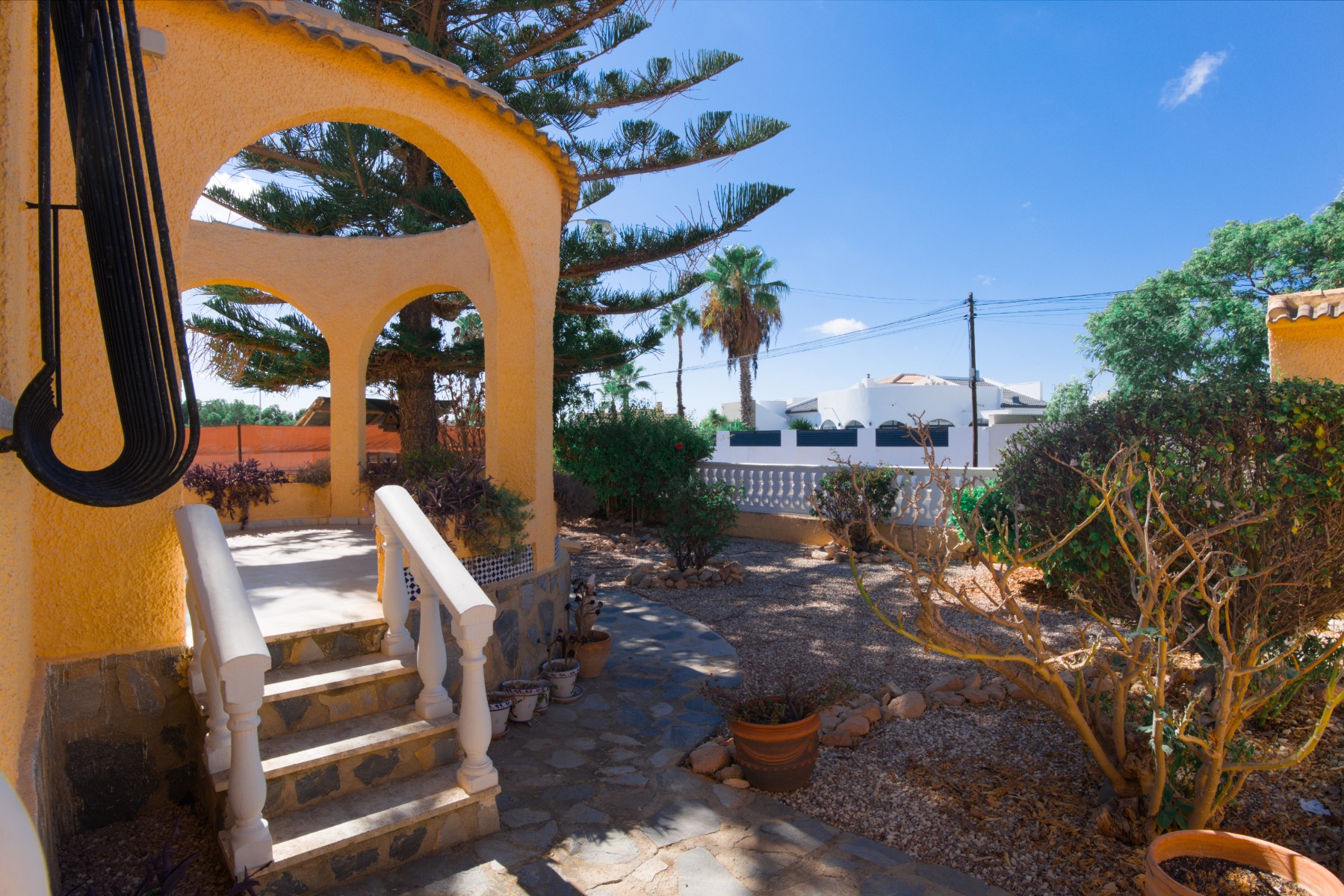 Villa en venta en La Siesta - El Salado - Torreta (Torrevieja)