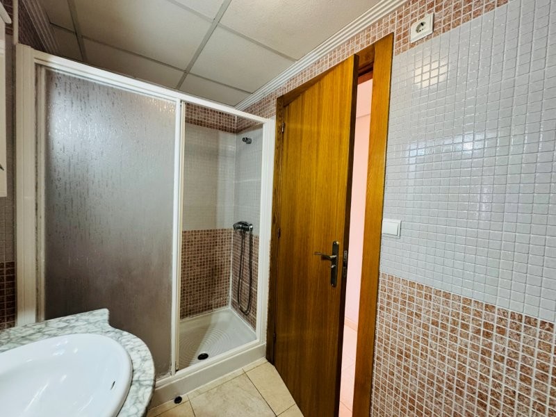 شقة للبيع في Torrevieja