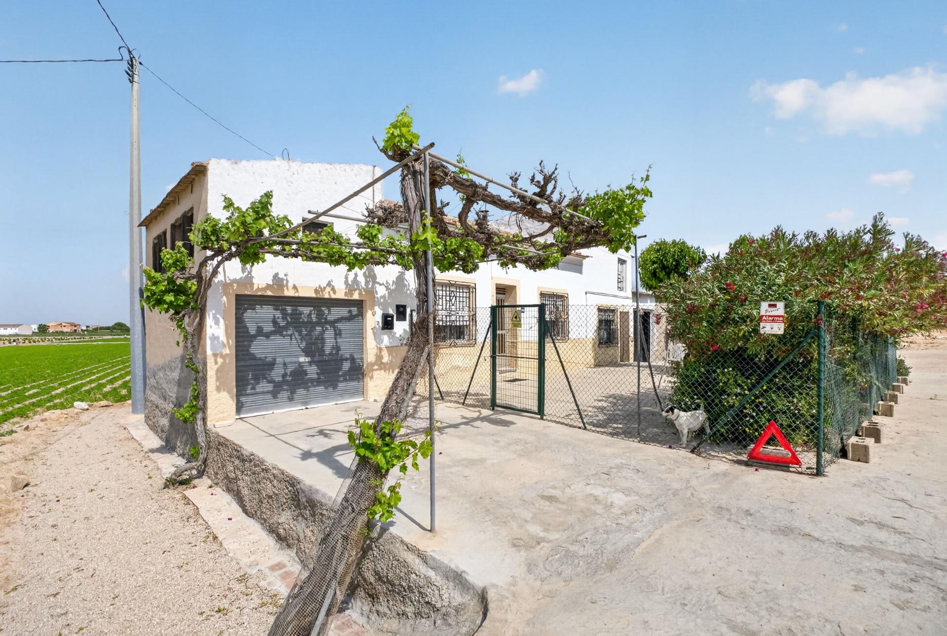 Casa en venta en Orihuela