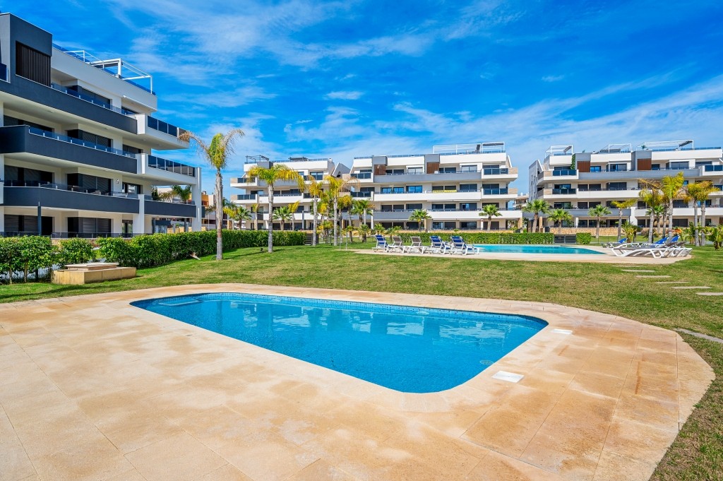 Apartamento en venta en Orihuela Costa