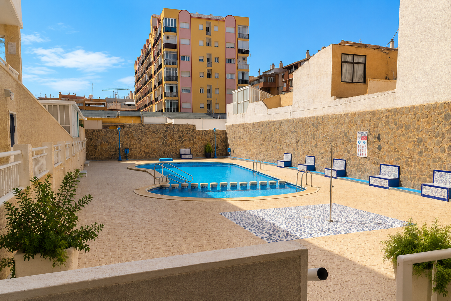 شقة للبيع في Torrevieja