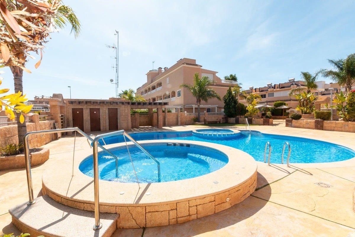 Leilighet til salgs til Orihuela Costa