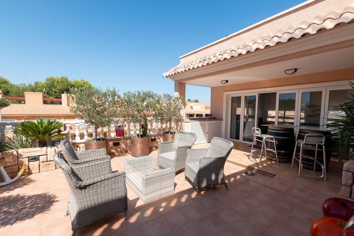 Leilighet til salgs til Orihuela Costa