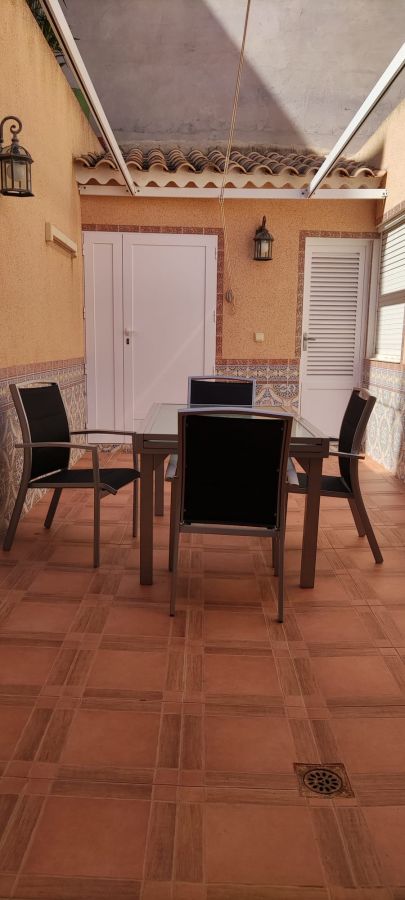 Hus til salgs til Torrevieja