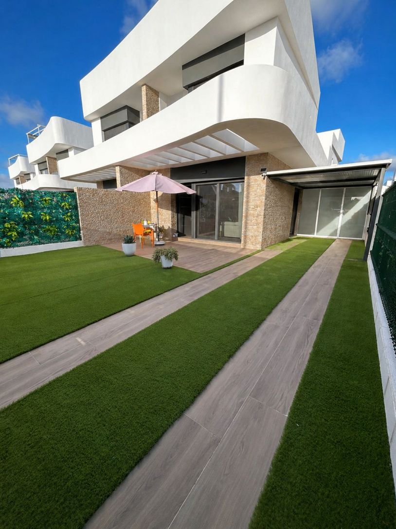 Casa en venta en Los Montesinos