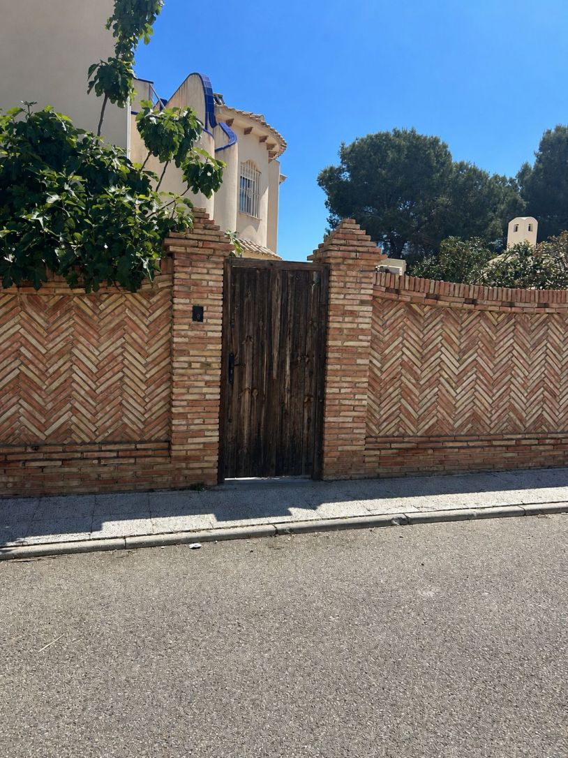 Villa en venta en Orihuela Costa