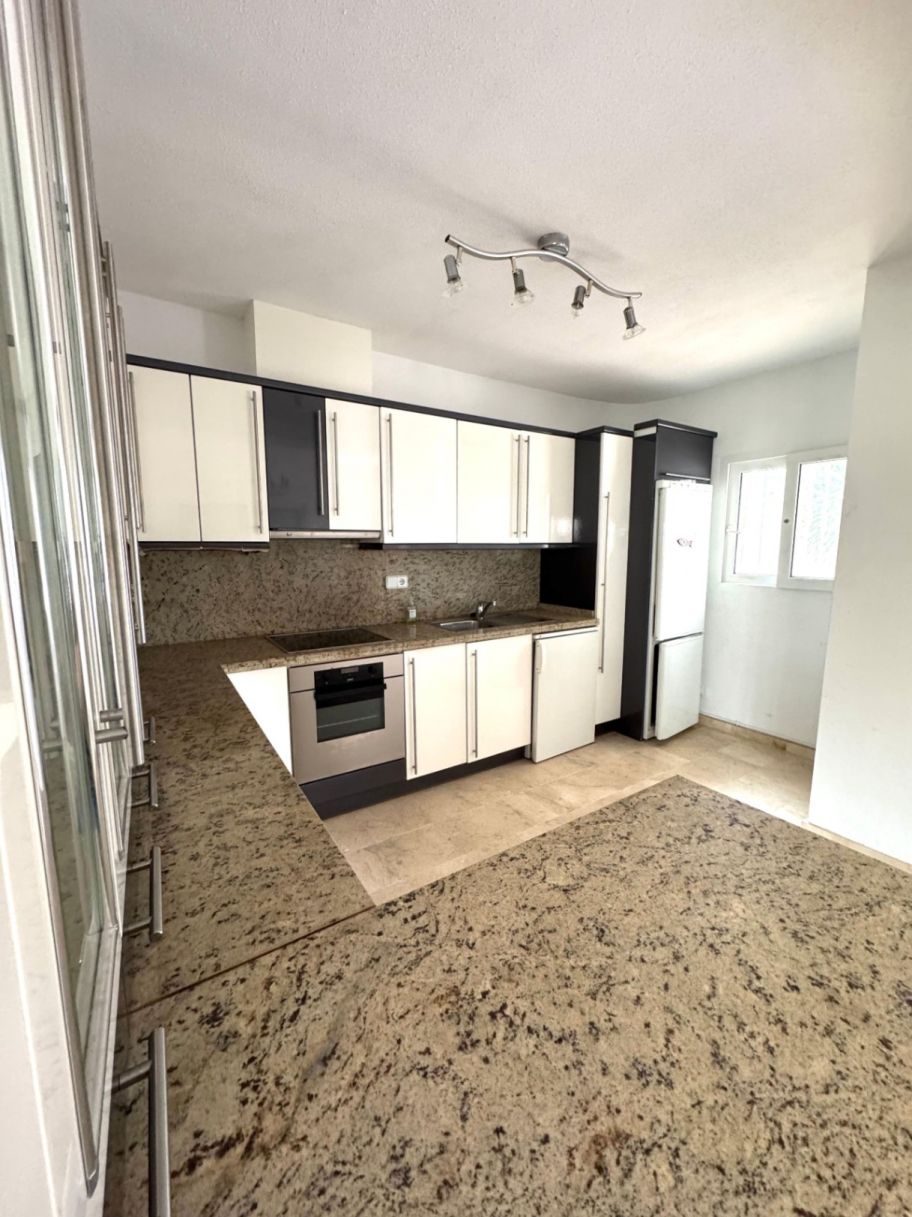 Villa en venta en Orihuela Costa