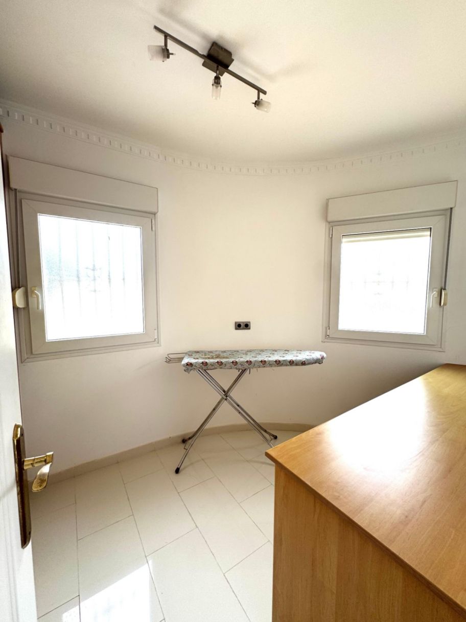 Villa en venta en Orihuela Costa