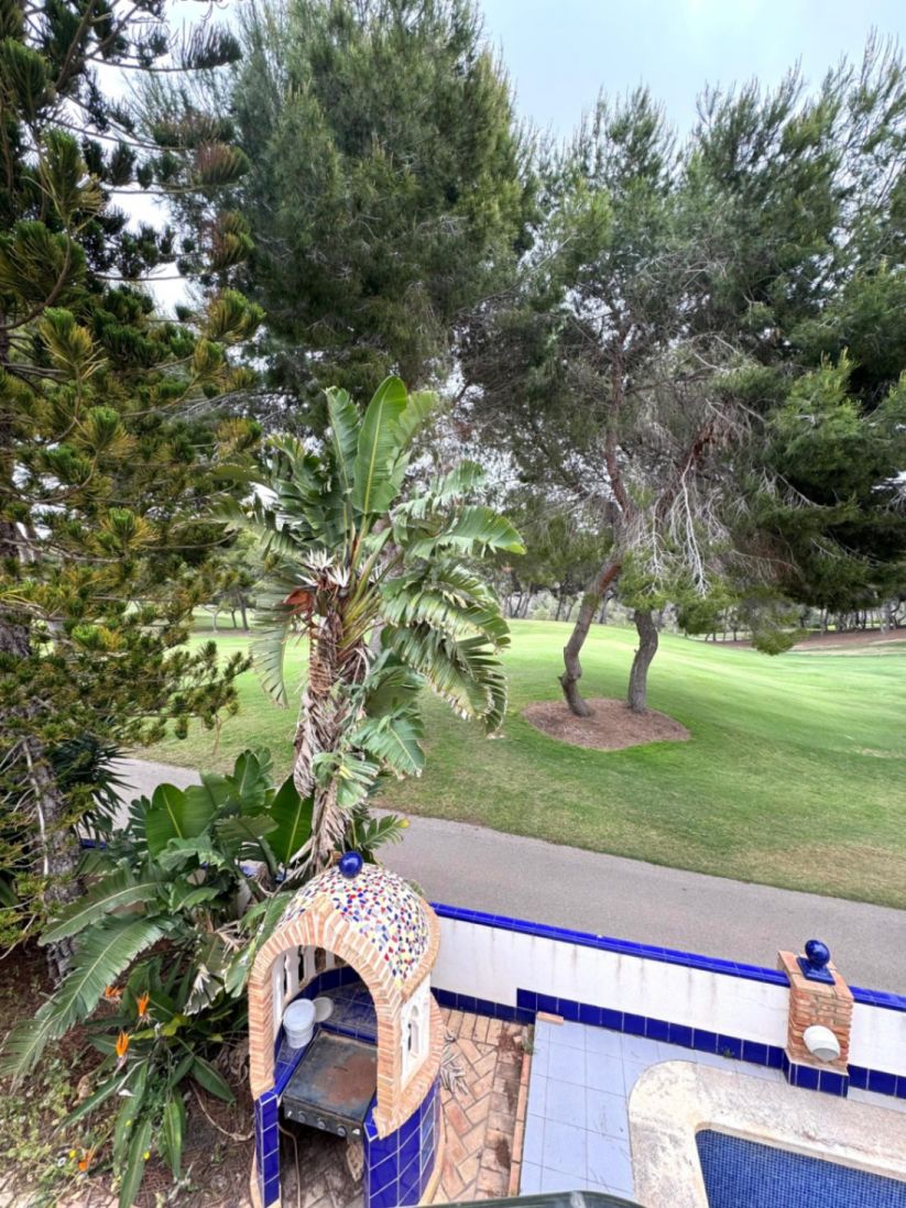Villa en venta en Orihuela Costa