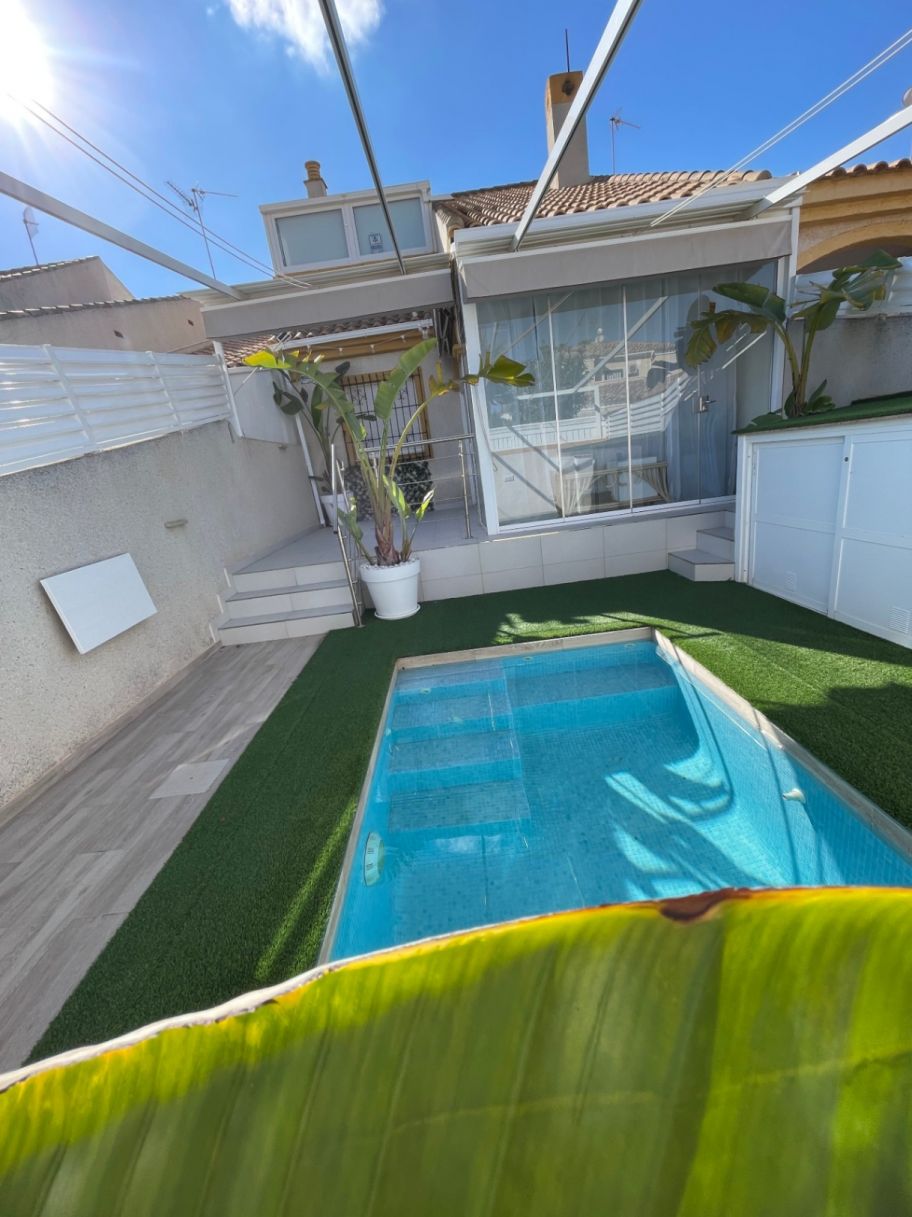 Dúplex en venta en Pilar de la Horadada