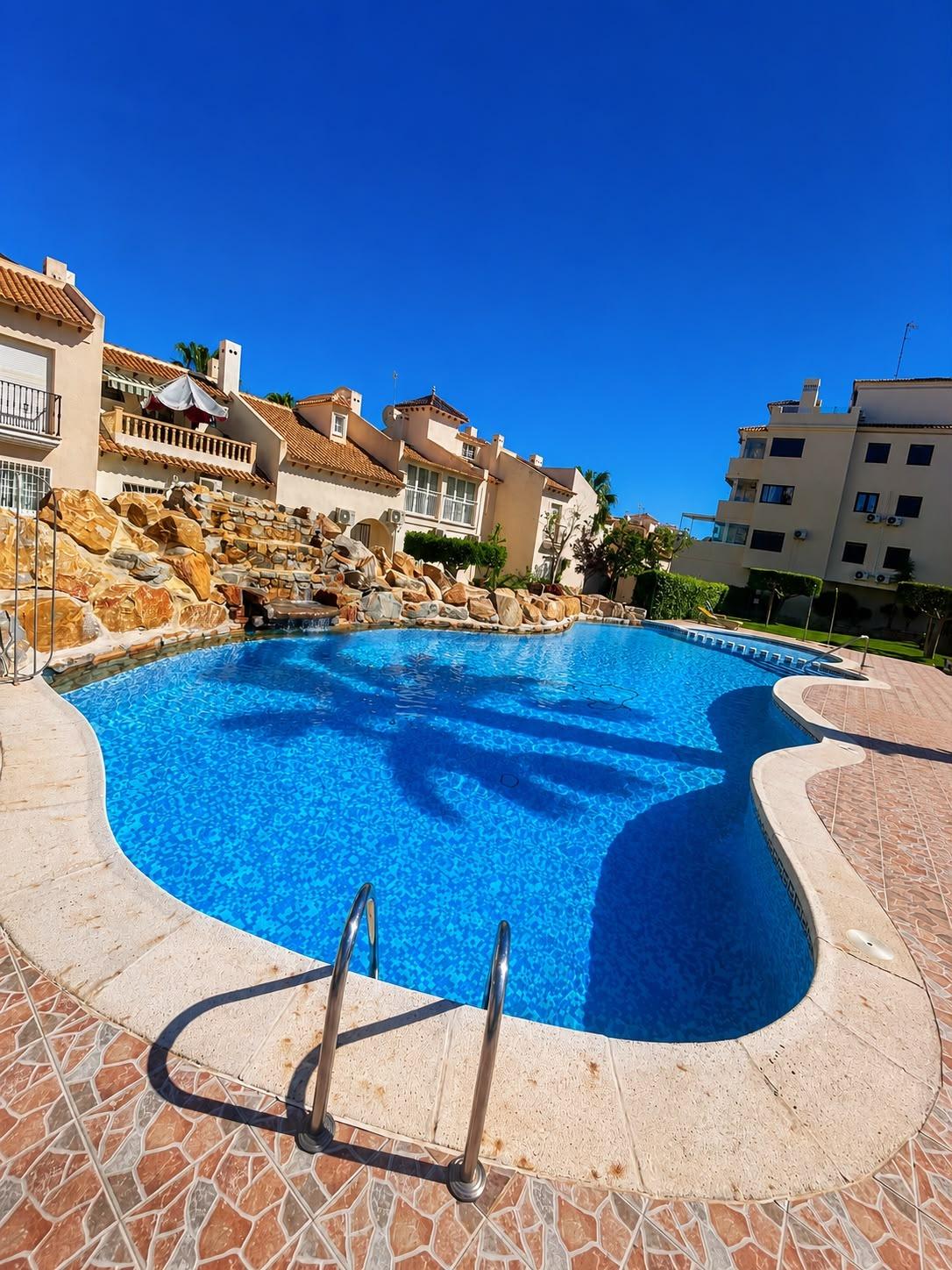 Casa en venta en Orihuela Costa