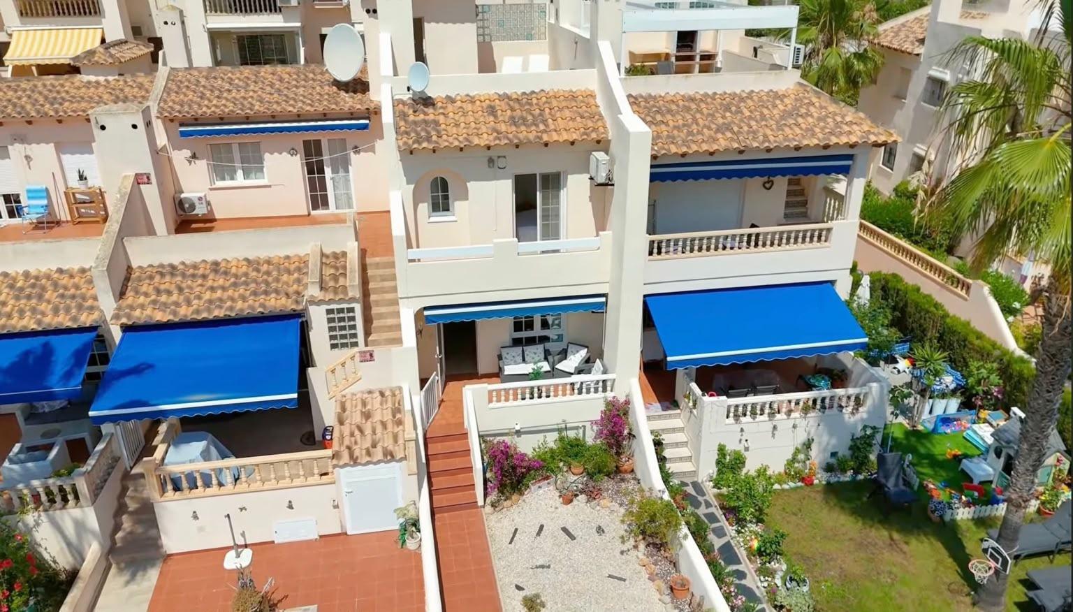 Casa en venta en Orihuela Costa