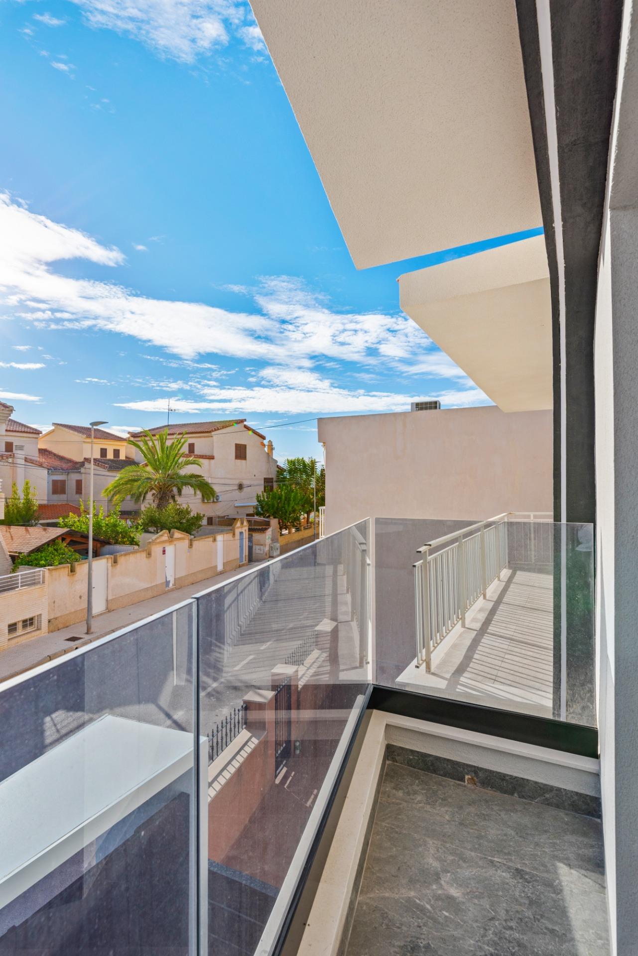 Villa en venta en Pilar de la Horadada