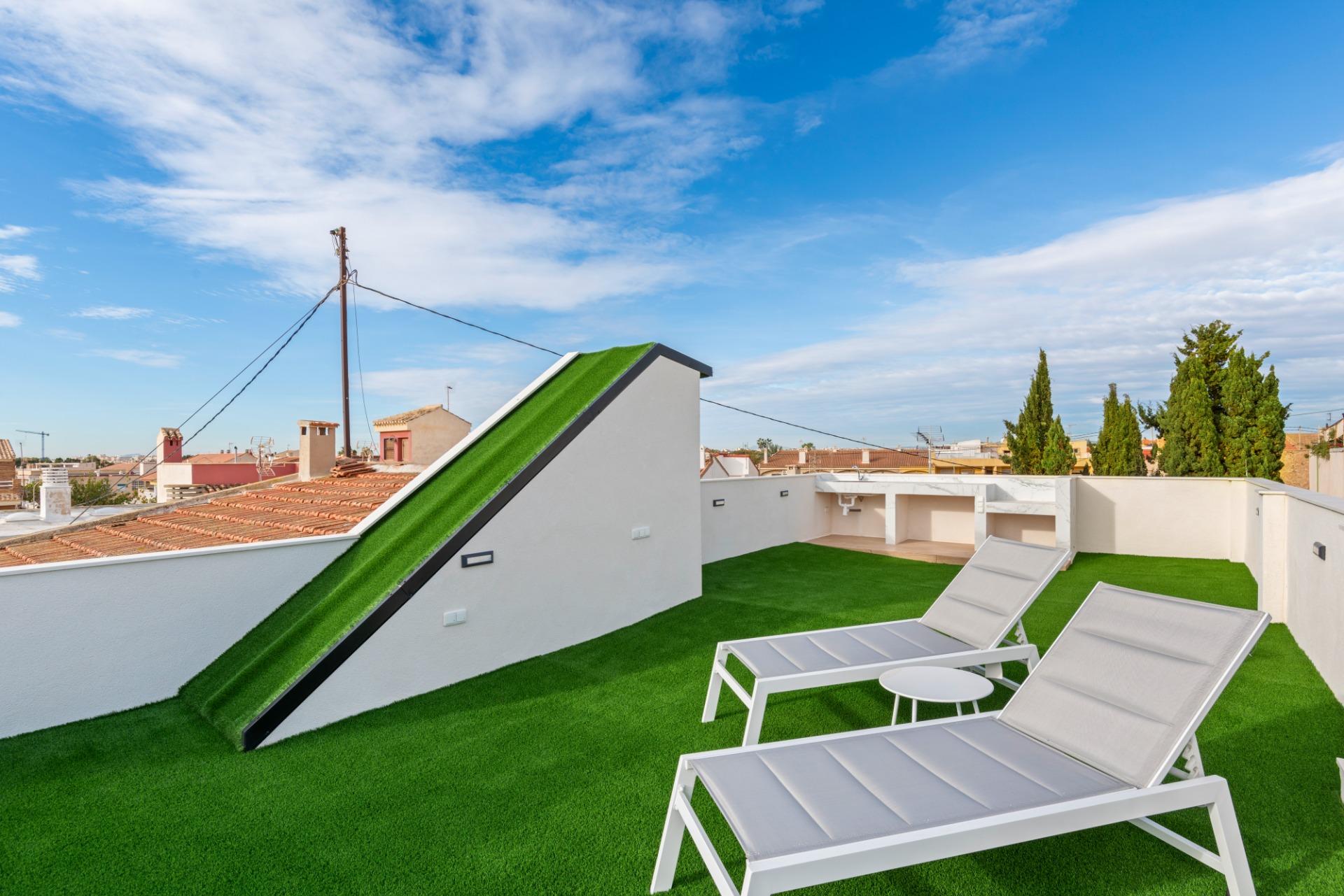 Villa en venta en Pilar de la Horadada