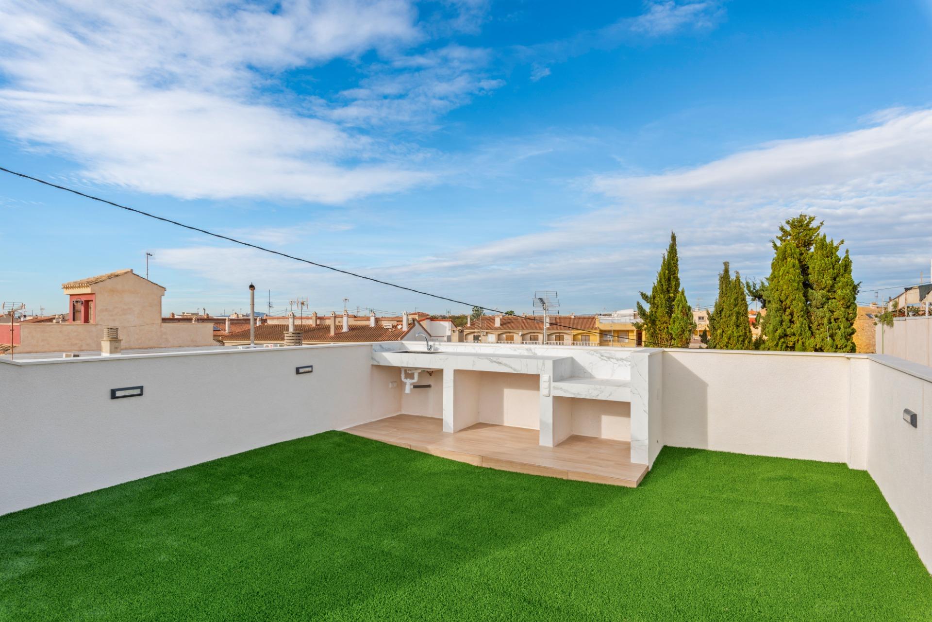 Villa en venta en Pilar de la Horadada