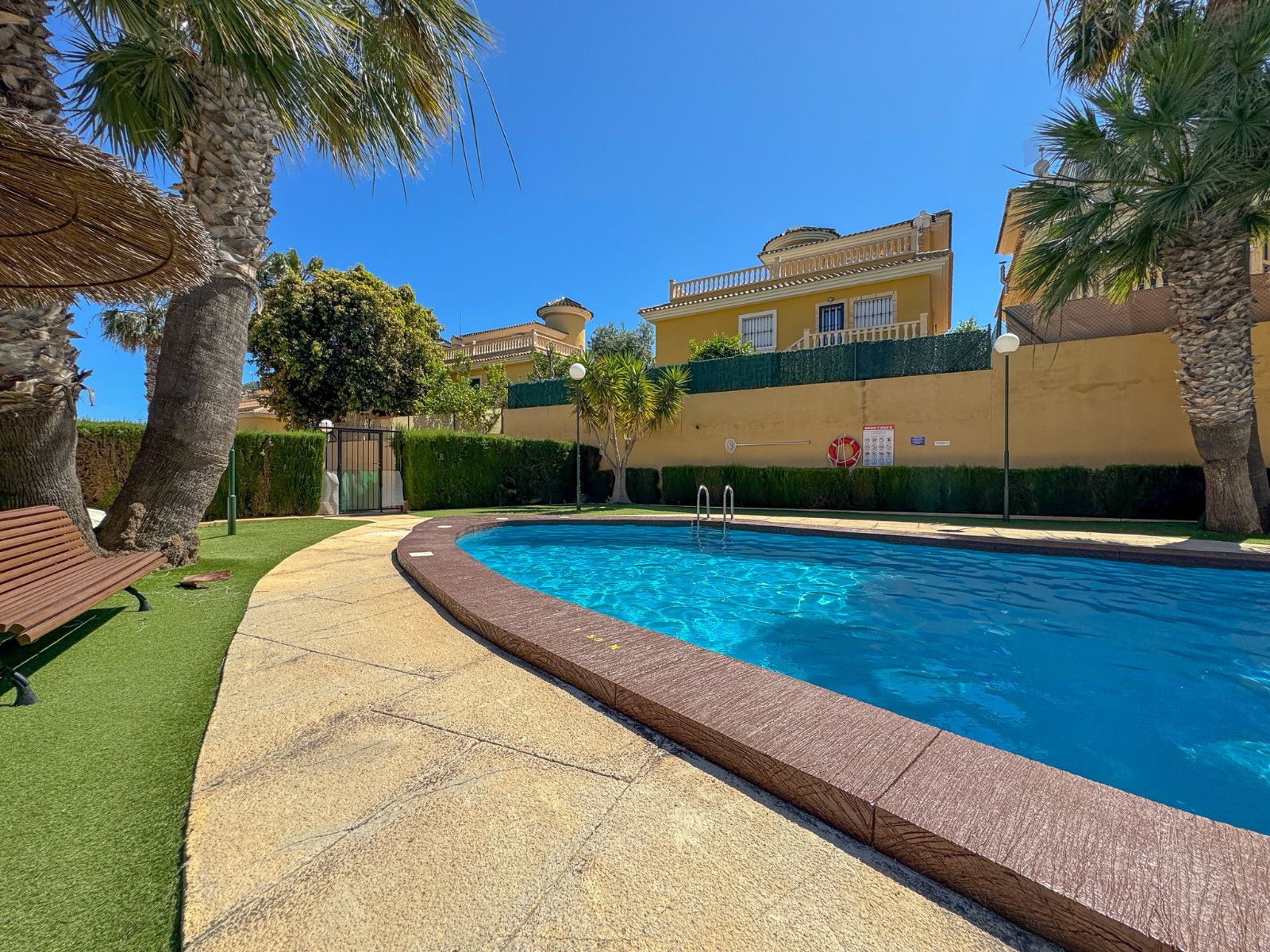 Bungalow en venta en Orihuela Costa