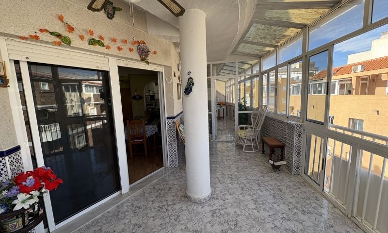 Pieni huoneisto myynnissä Torrevieja