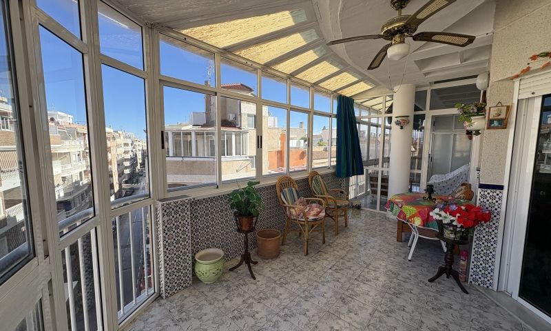 Pieni huoneisto myynnissä Torrevieja