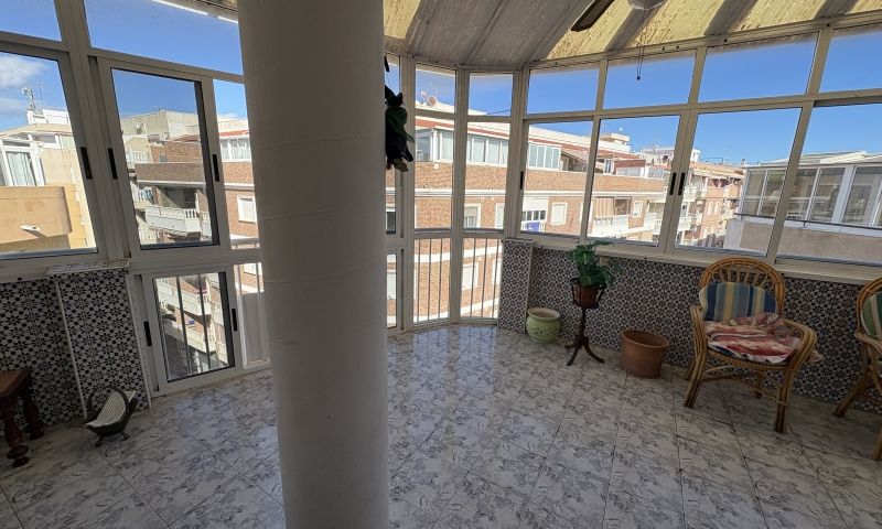 Pieni huoneisto myynnissä Torrevieja