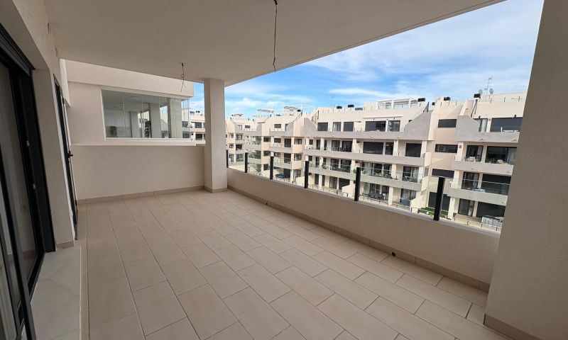 Pieni huoneisto myynnissä Orihuela Costa
