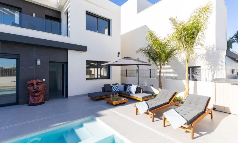 Villa myynnissä Algorfa