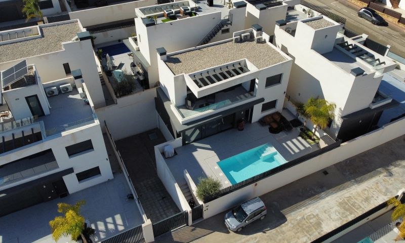 Villa myynnissä Algorfa