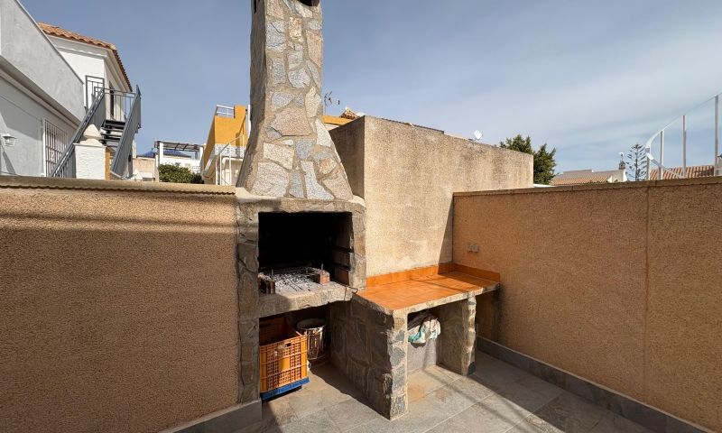 Duplex myynnissä Torrevieja