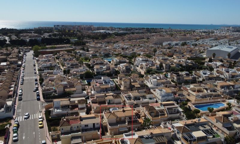Duplex myynnissä Torrevieja