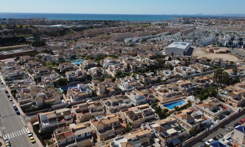 Duplex myynnissä Torrevieja