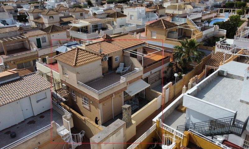 Duplex myynnissä Torrevieja