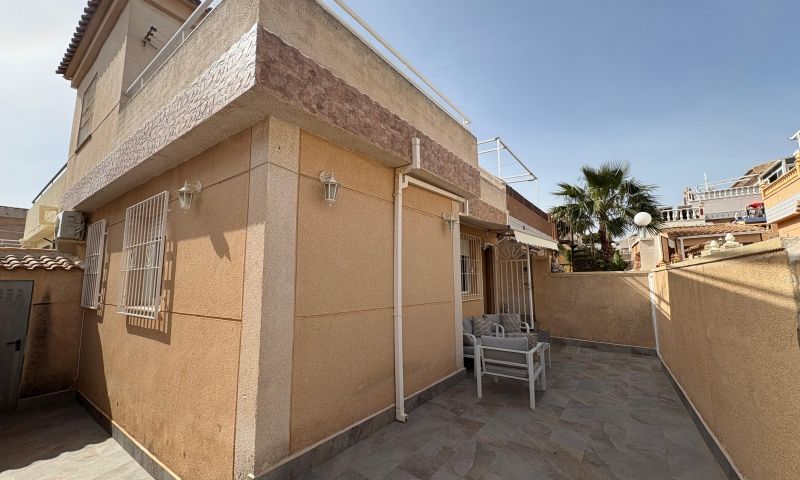 Duplex myynnissä Torrevieja
