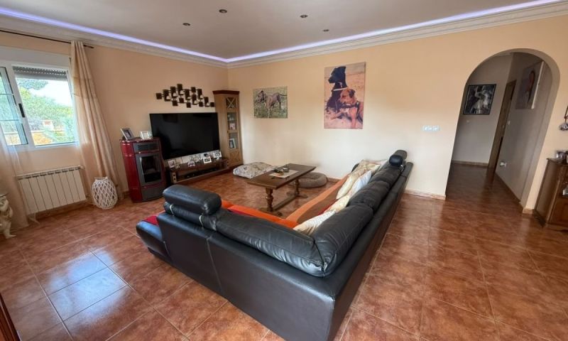 Villa myynnissä Pinar de Campoverde (Pilar de la Horadada)