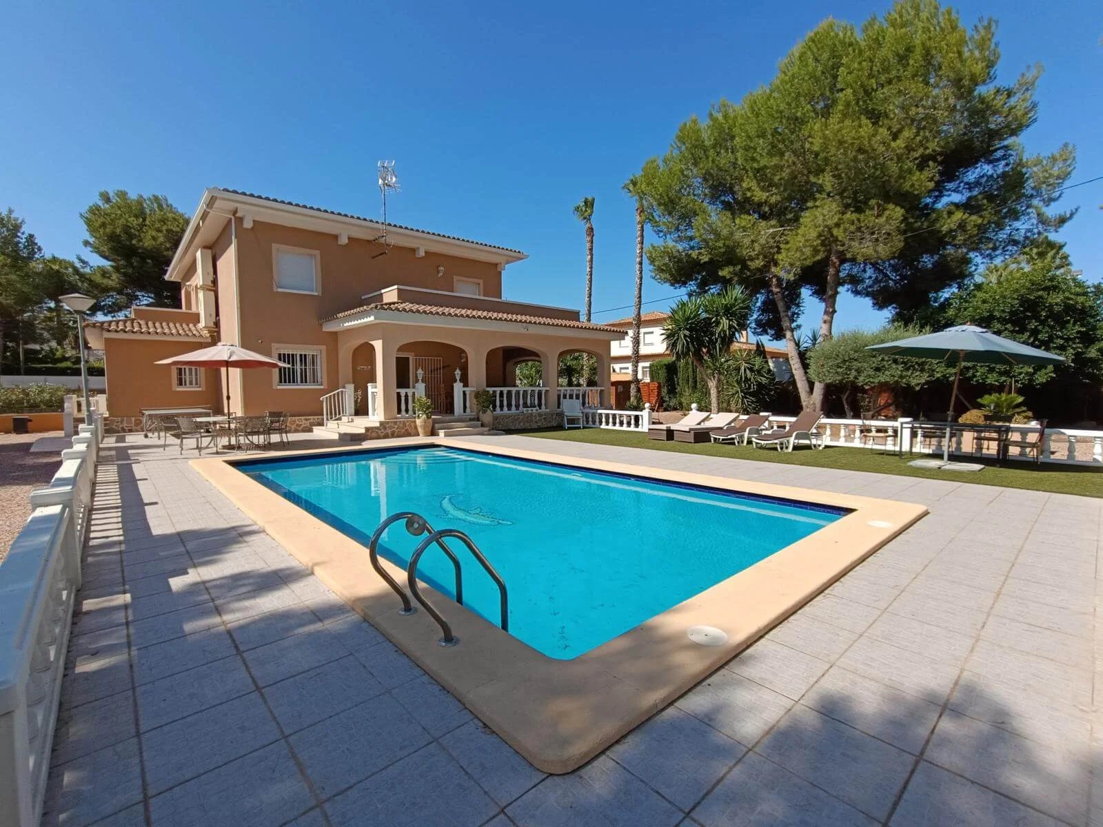Villa en vente à Aspe