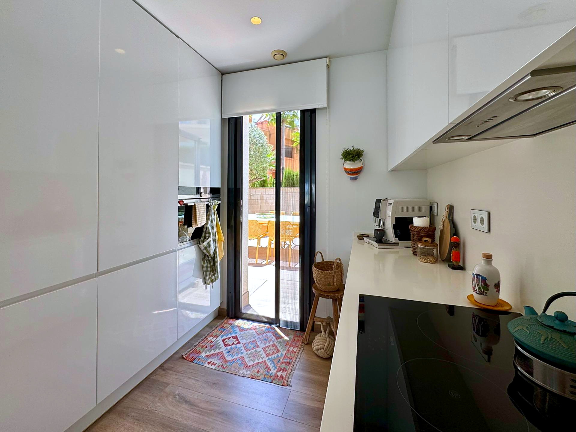 Villa for sale in San Miguel de Salinas