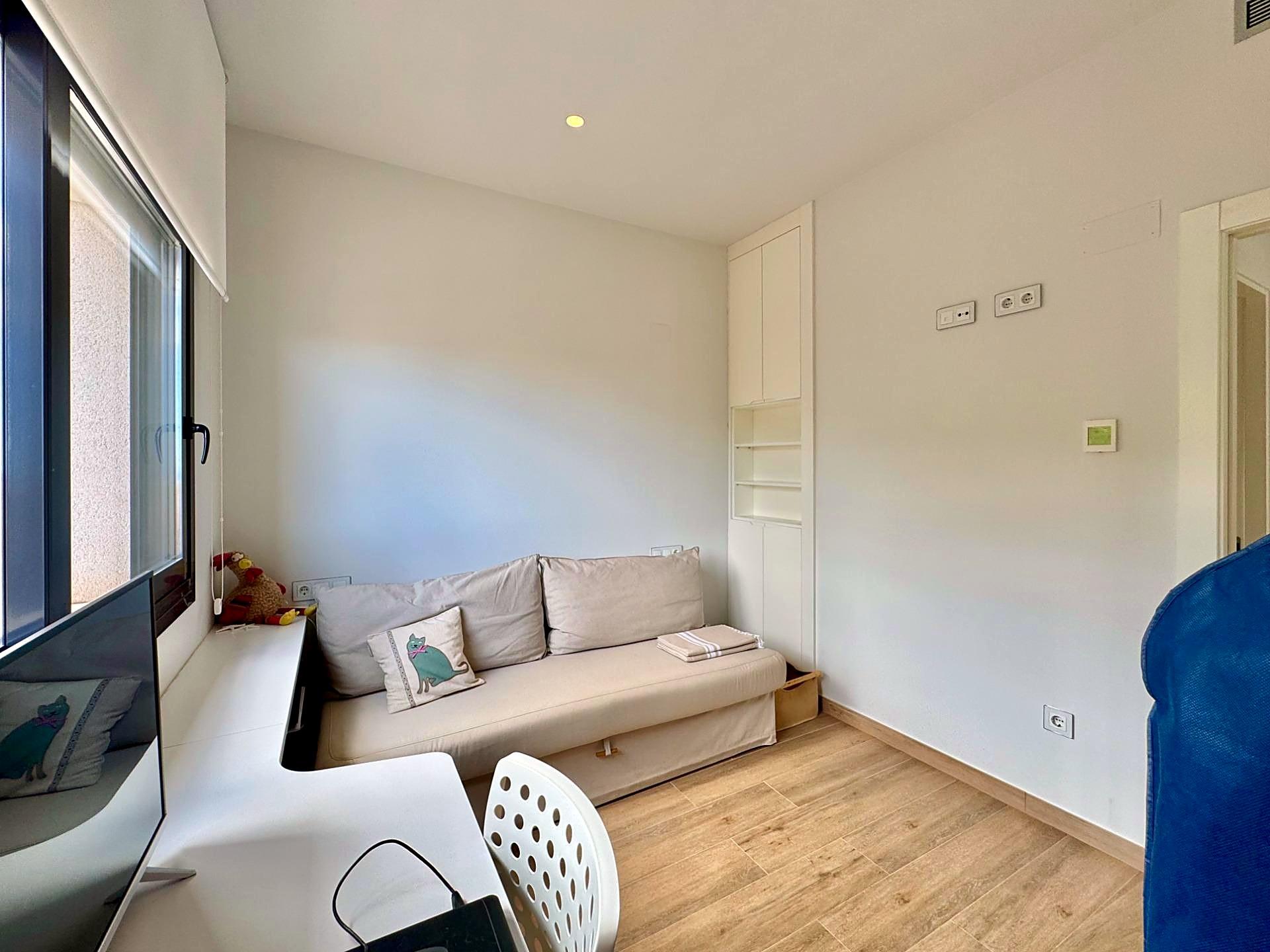 Villa for sale in San Miguel de Salinas