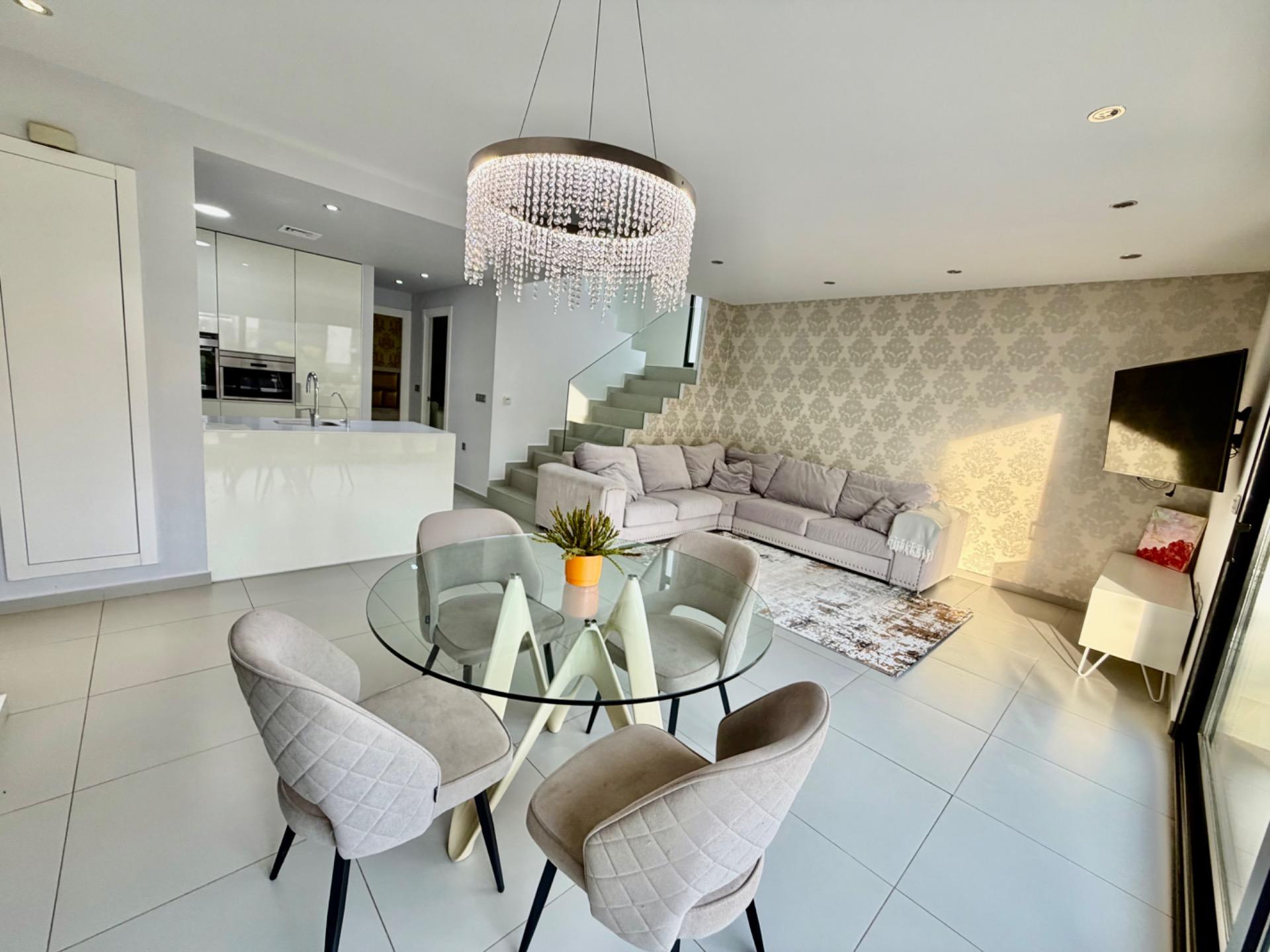 Villa for sale in Rojales