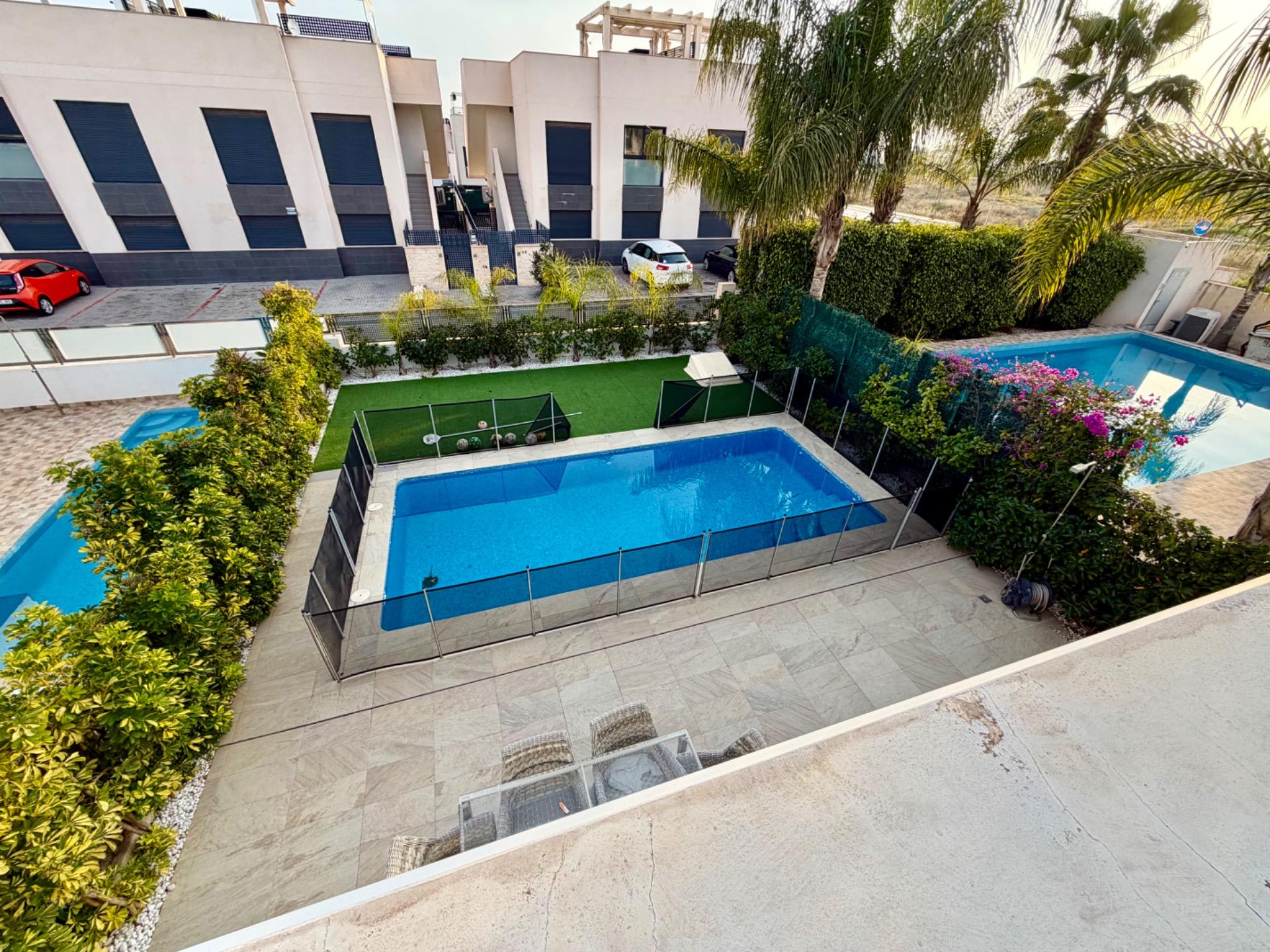 Villa for sale in Rojales