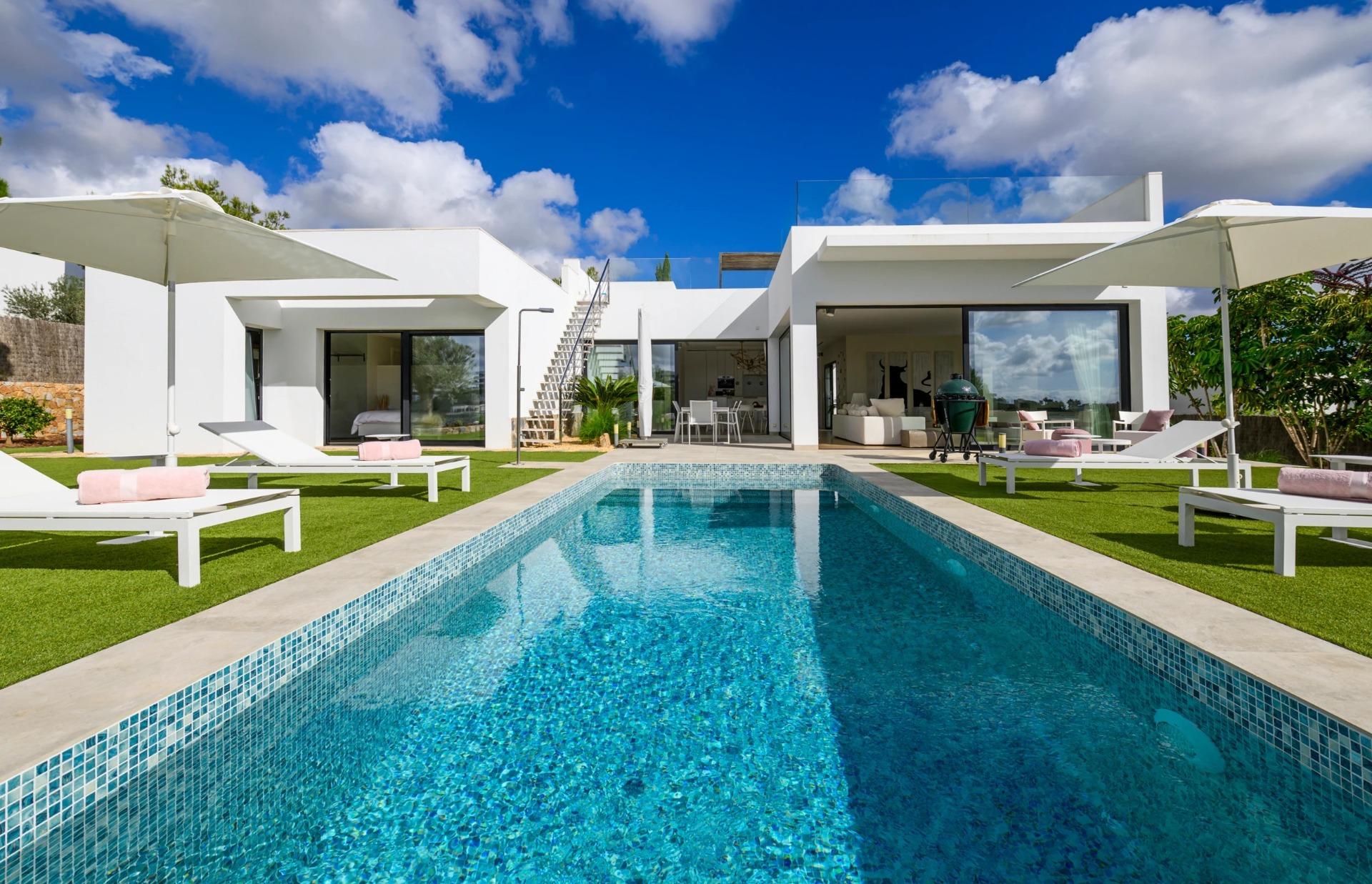 Villa en venta en Orihuela