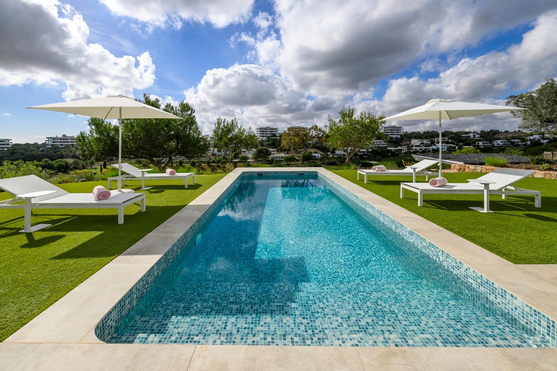 Villa en venta en Orihuela