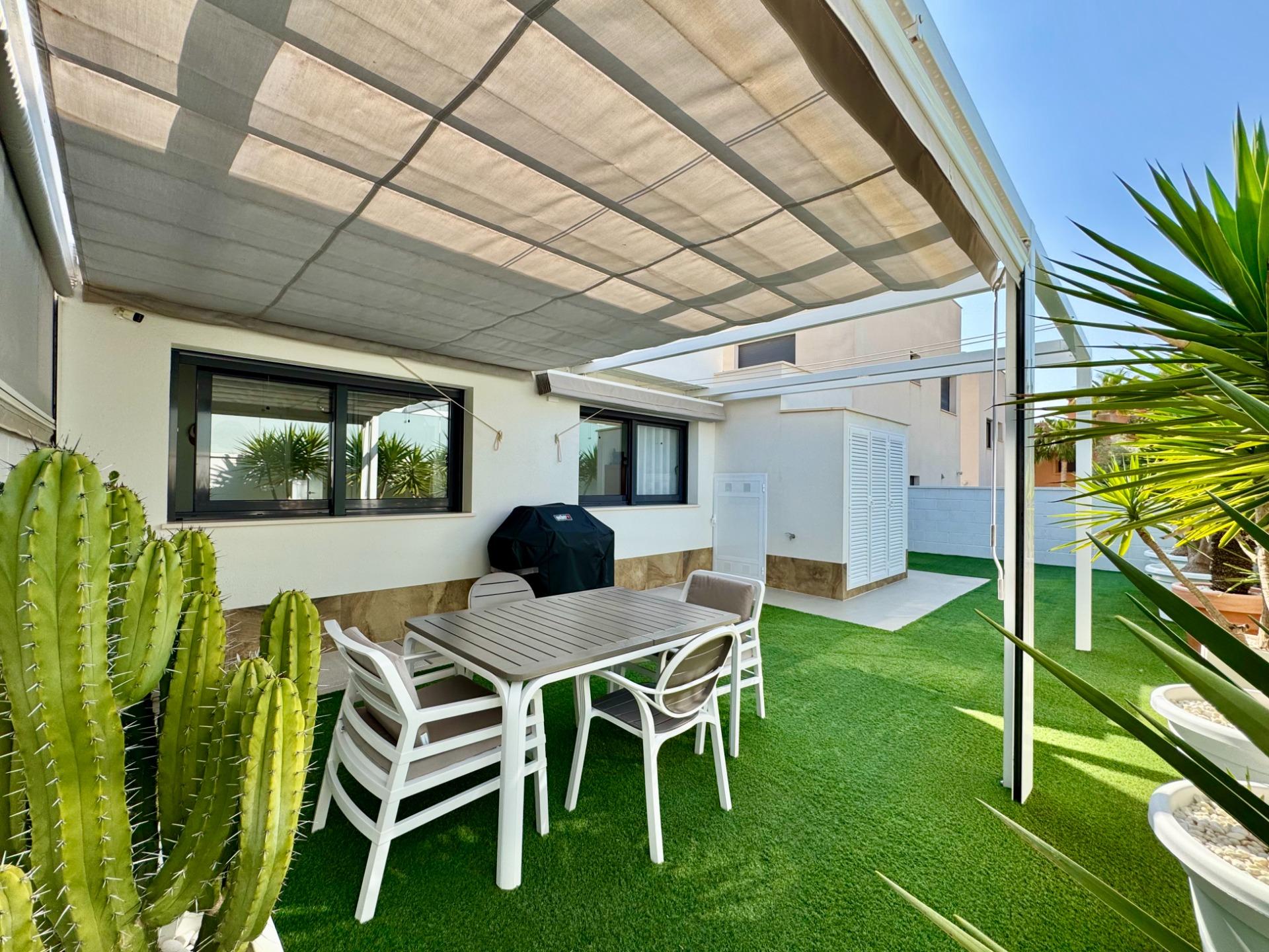 Villa zum verkauf in San Miguel de Salinas