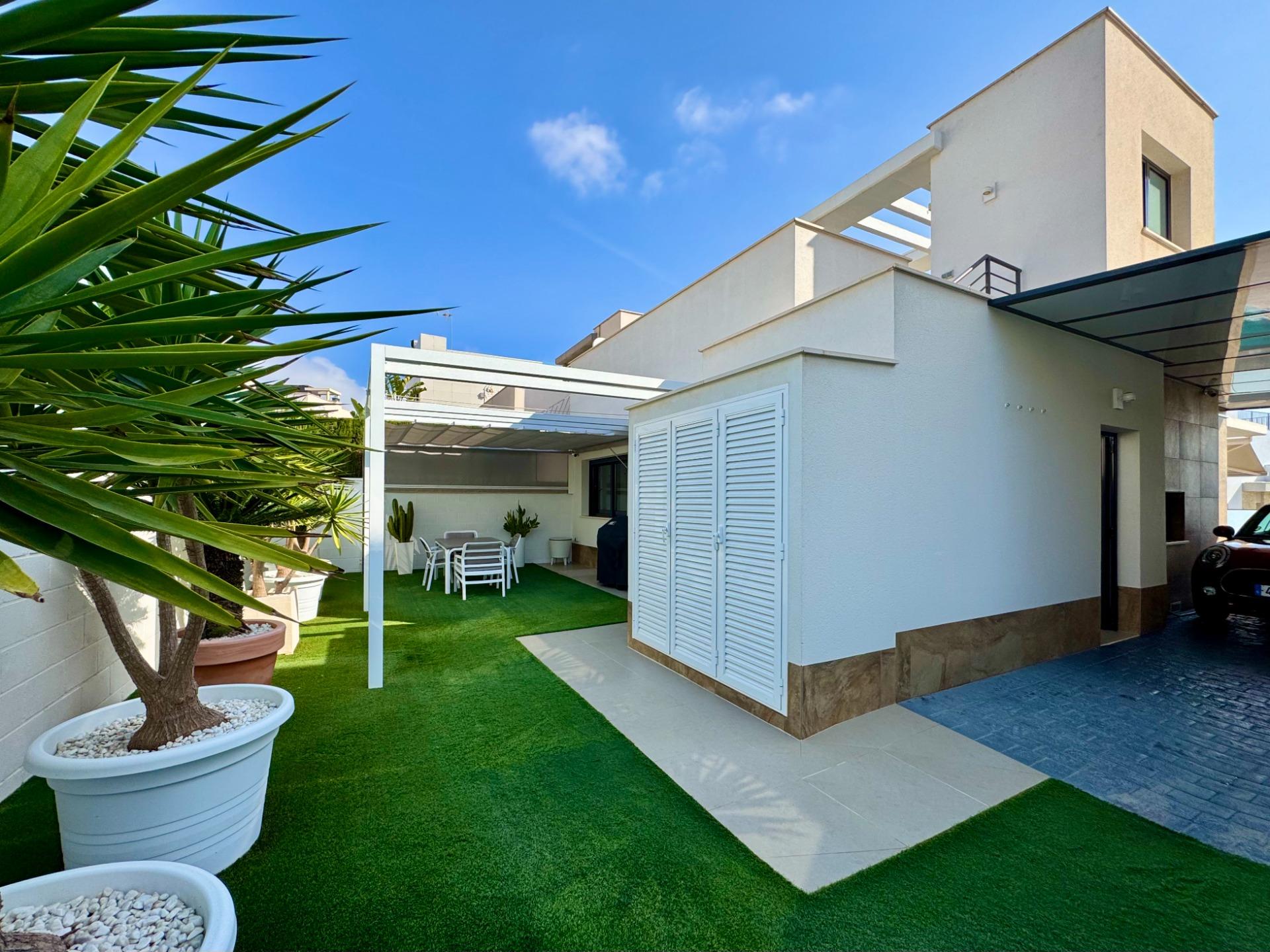 Villa zum verkauf in San Miguel de Salinas