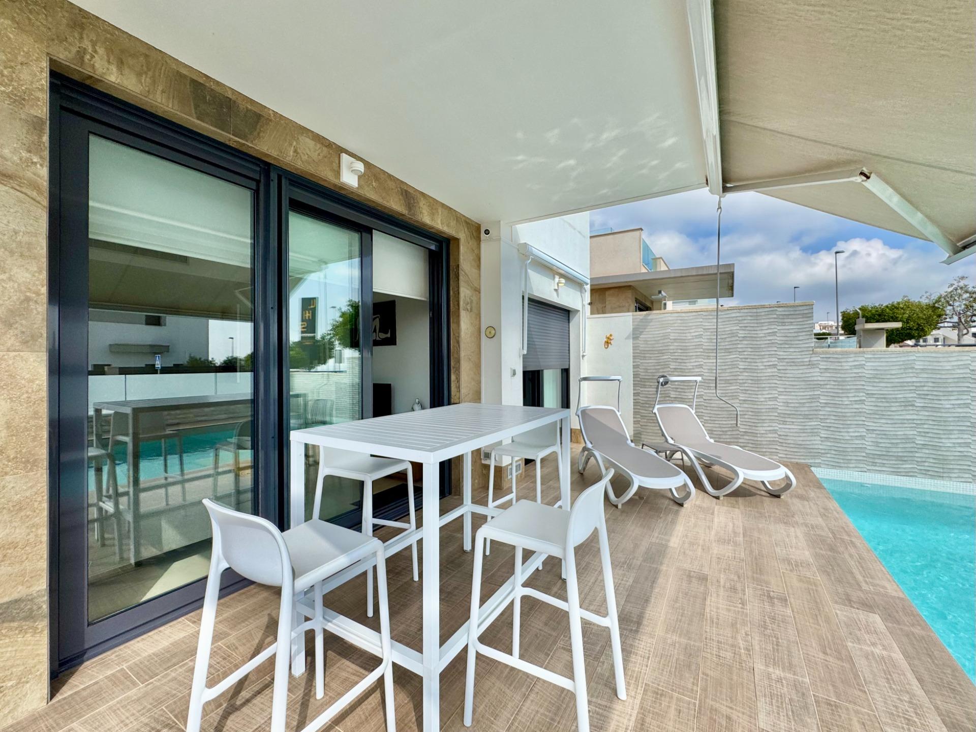 Villa zum verkauf in San Miguel de Salinas