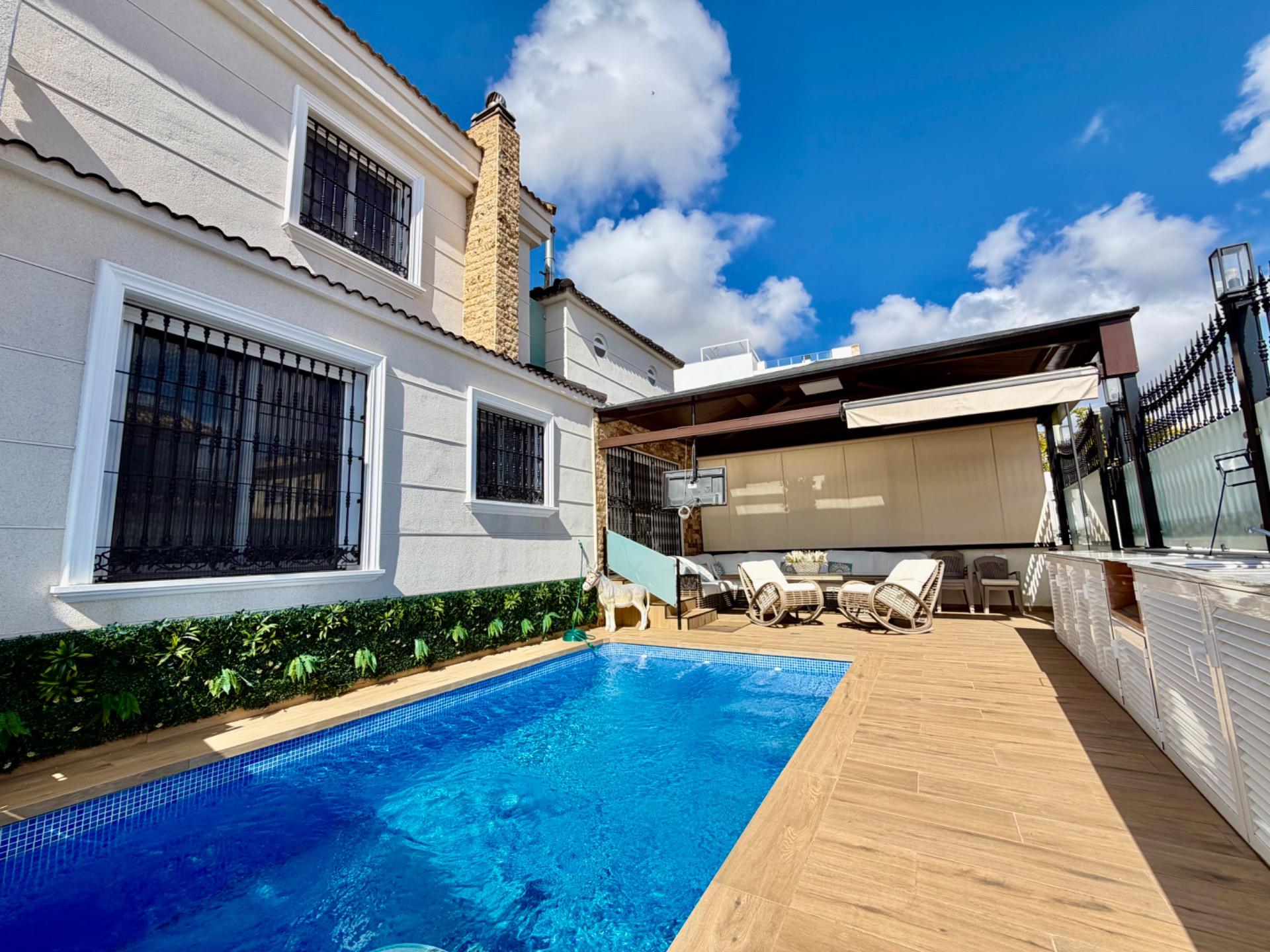 Haus zum verkauf in Orihuela Costa