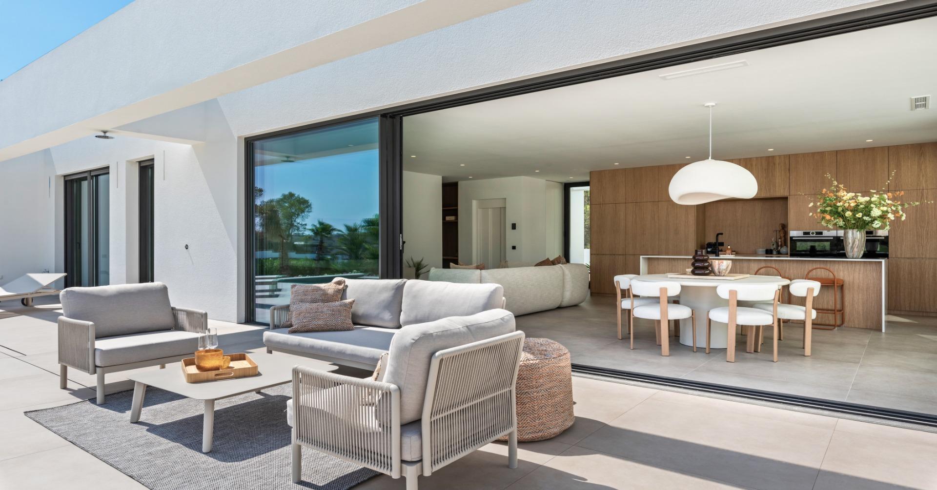 Villa en venta en Orihuela