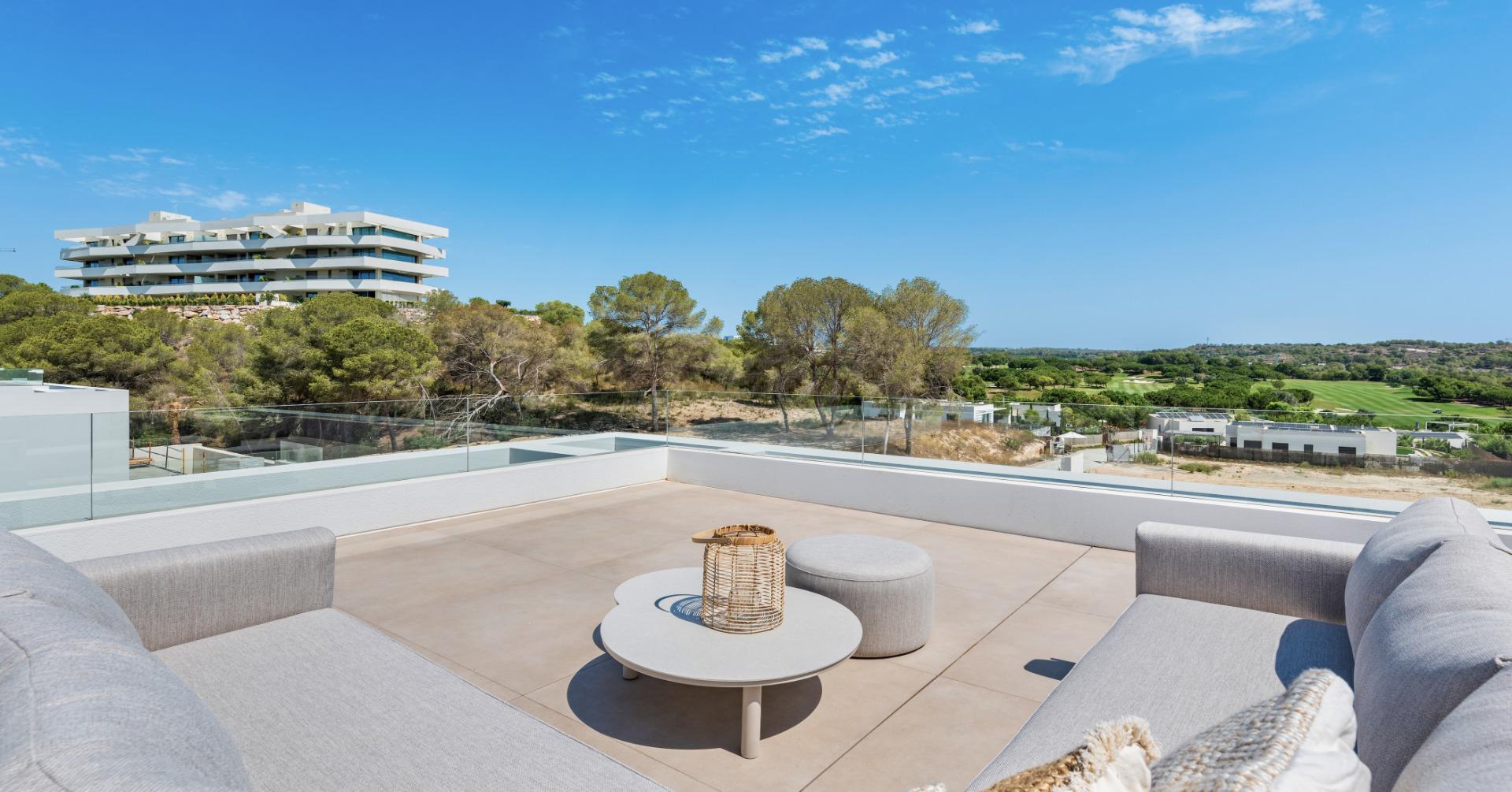 Villa en venta en Orihuela