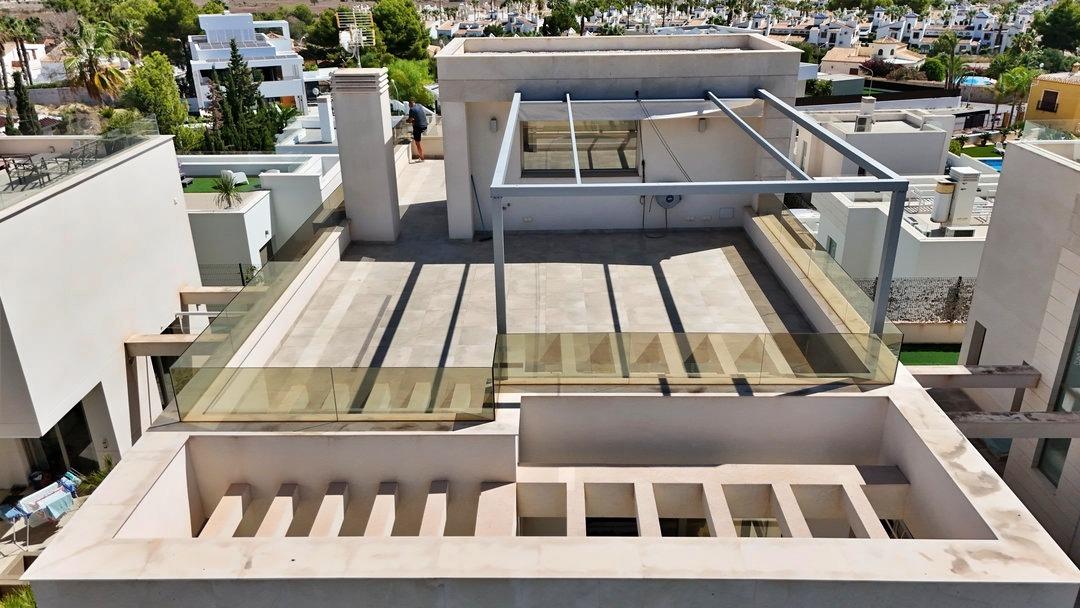 Villa zum verkauf in Orihuela Costa