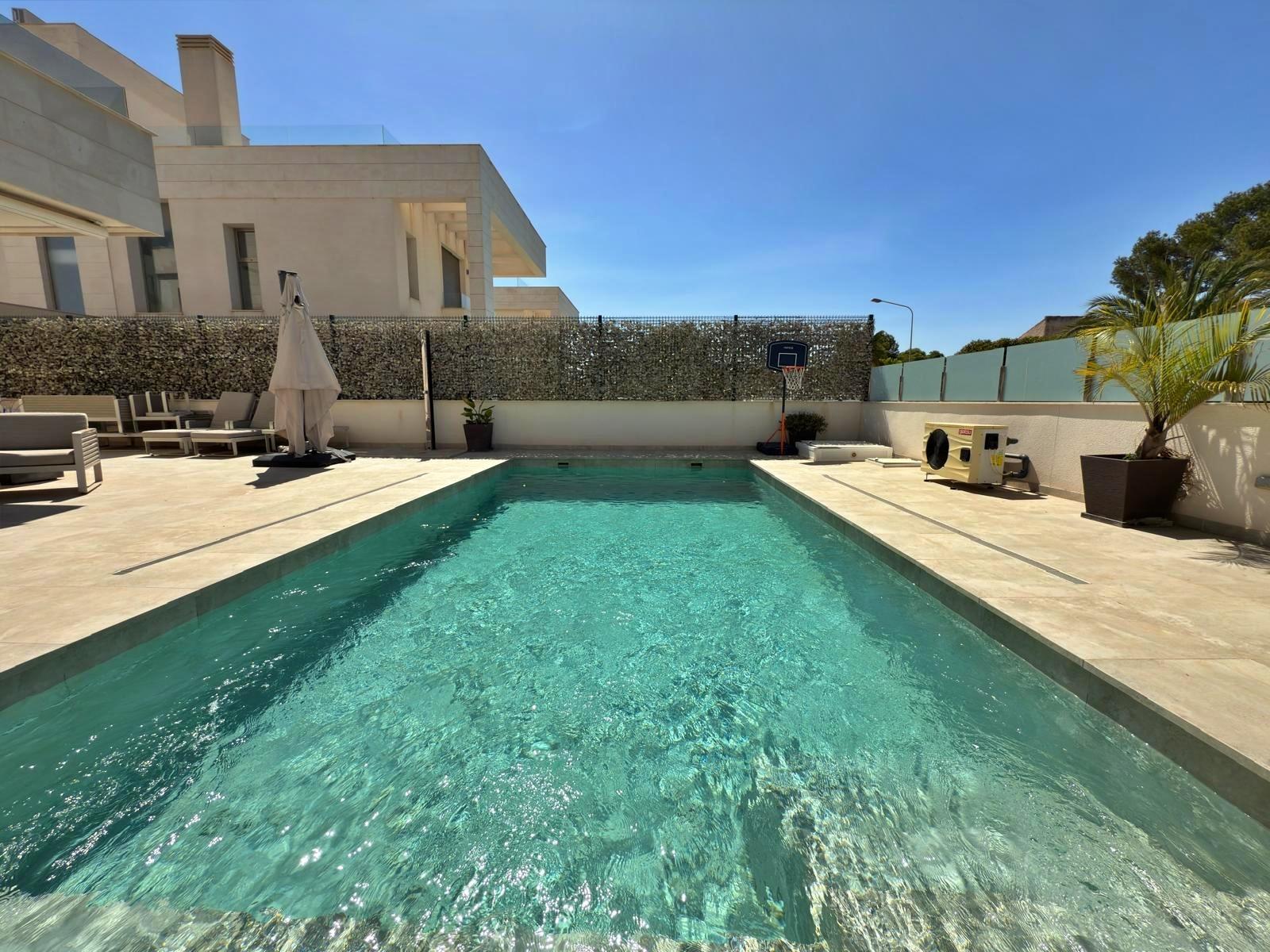Villa zum verkauf in Orihuela Costa