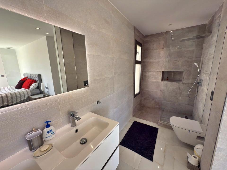 Villa zum verkauf in Orihuela Costa