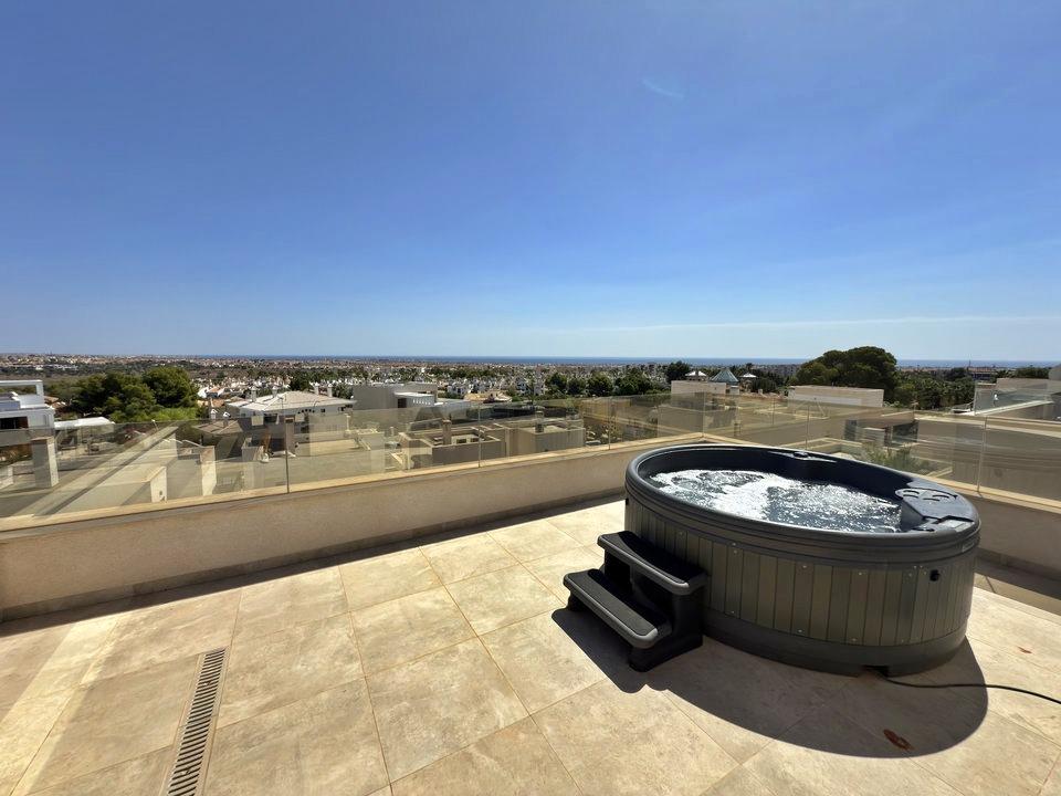 Villa zum verkauf in Orihuela Costa
